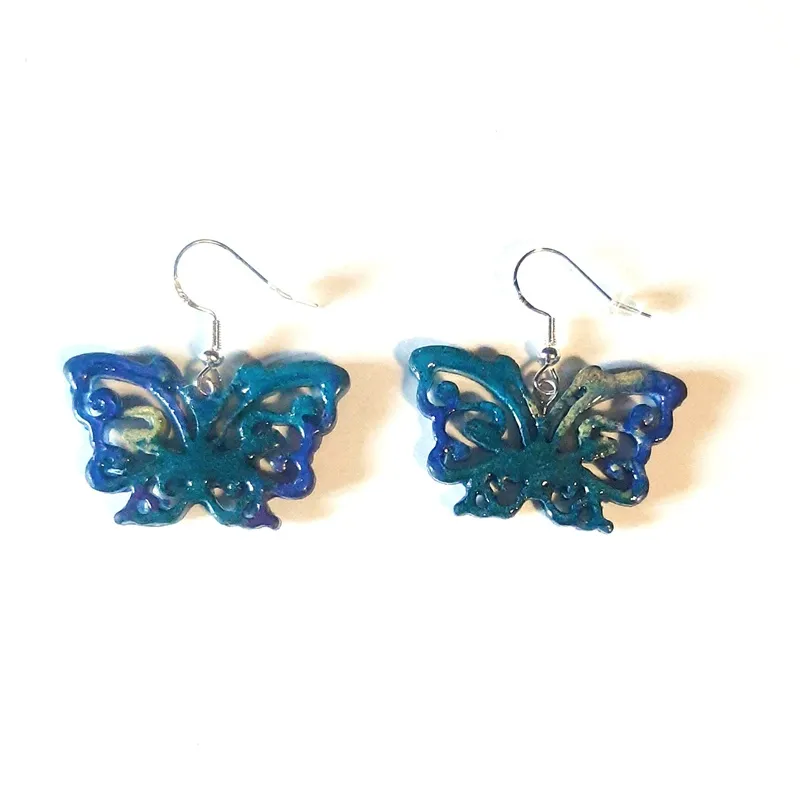 Boucles d'oreilles Papillons – Résine Artisanale & Délicatesse Quotidienne – Image 4