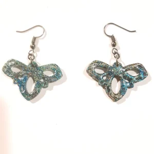 boucles d'oreilles papillon bleu vert résine